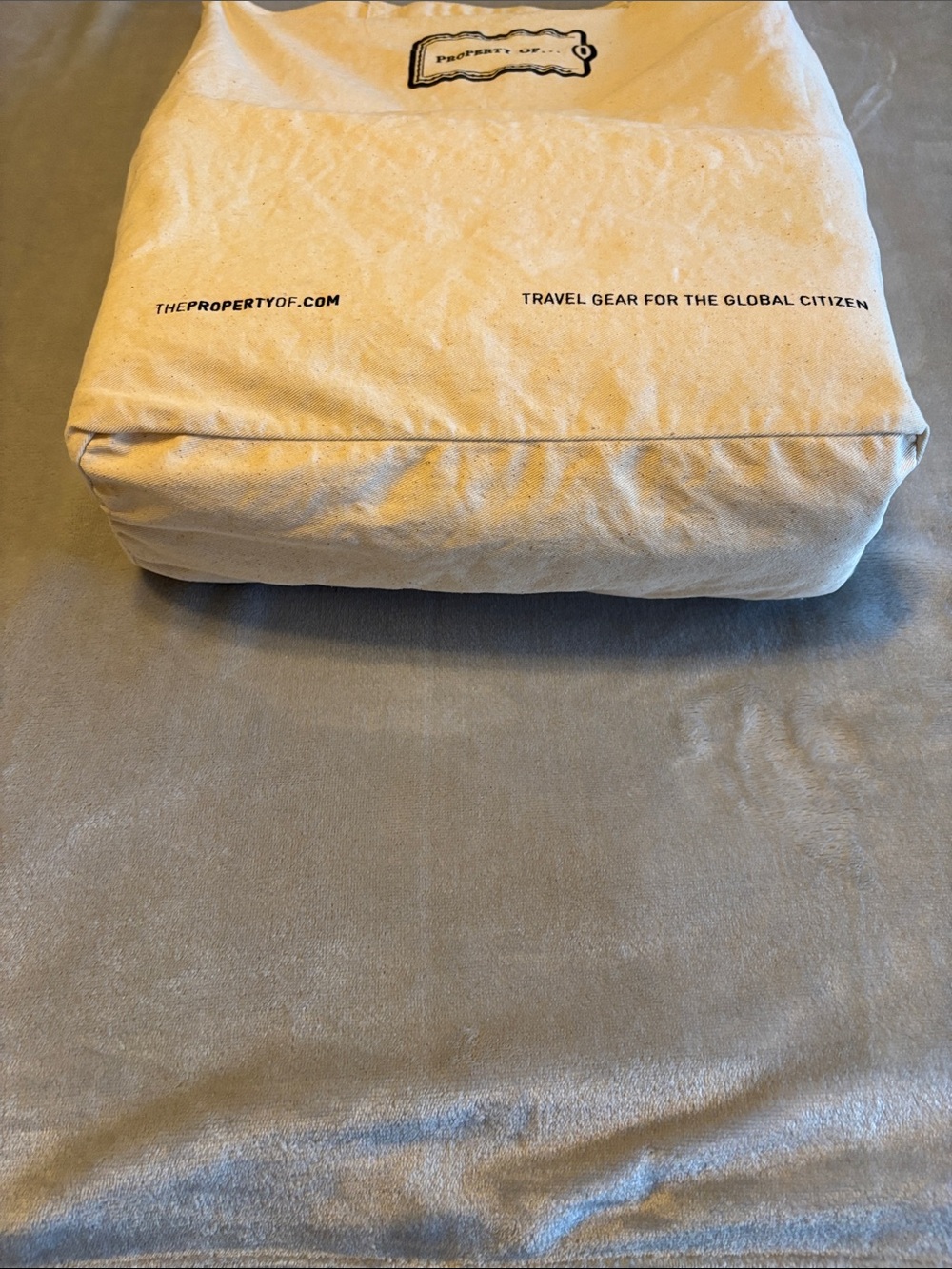 The Property Of Canvas Tote Bag Red Travel Slogan I'm Going to See the World - Picture 5 of 9